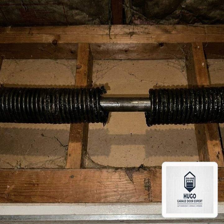 Hugo Garage Door Expert in Humble, TX: Heavy-Duty Steel Section Strut & 11-Gauge Hinge Reinforcement - Humble, TX